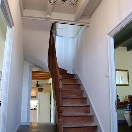 La Maison Du Puits, Son Gite, Et Sa Piscine